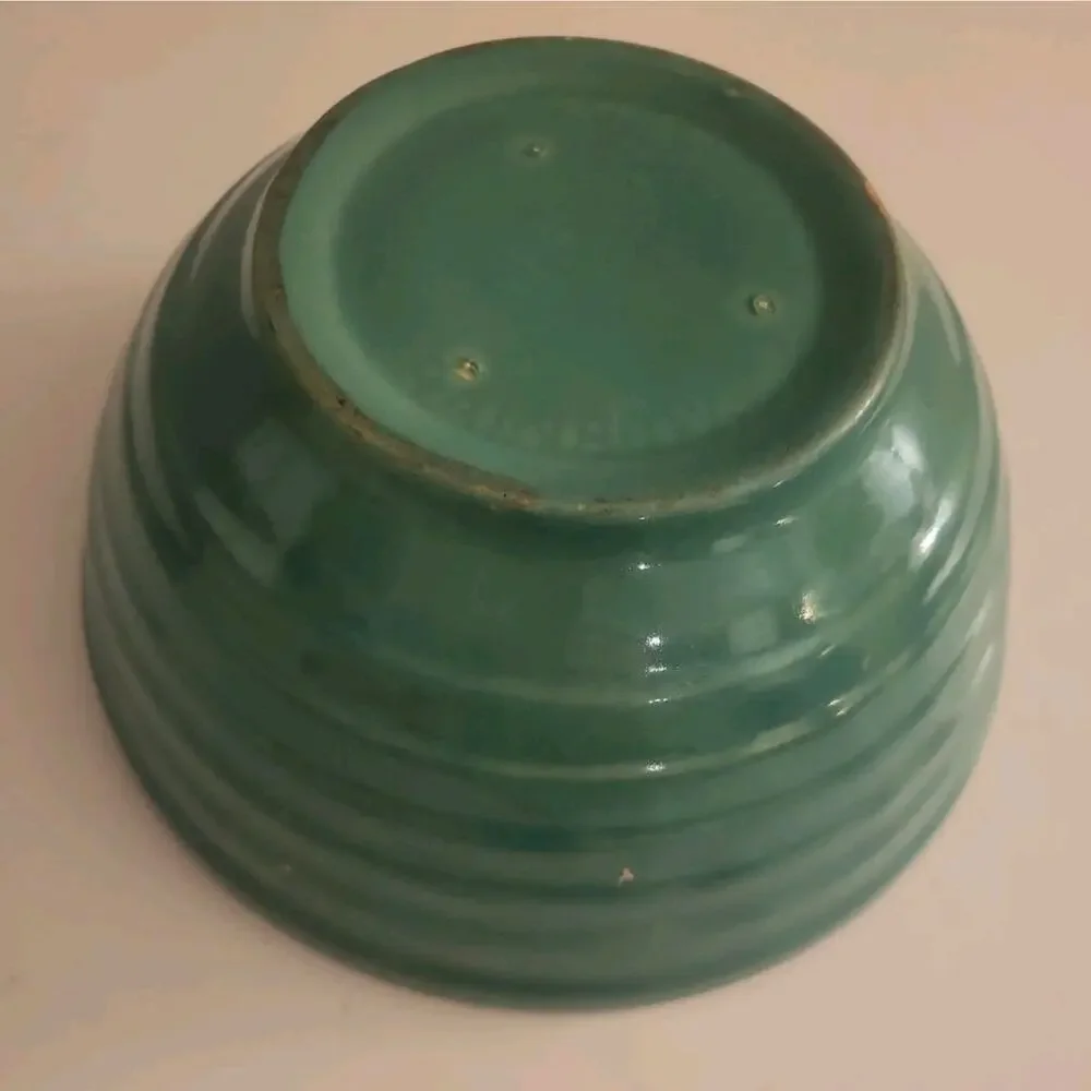 California Rainbow Pottery #24 Mixing Bowl Turquoise Ringware Cottagecore 7 inch